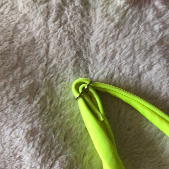 Brand new sexy bikini - Picture 4 of 7